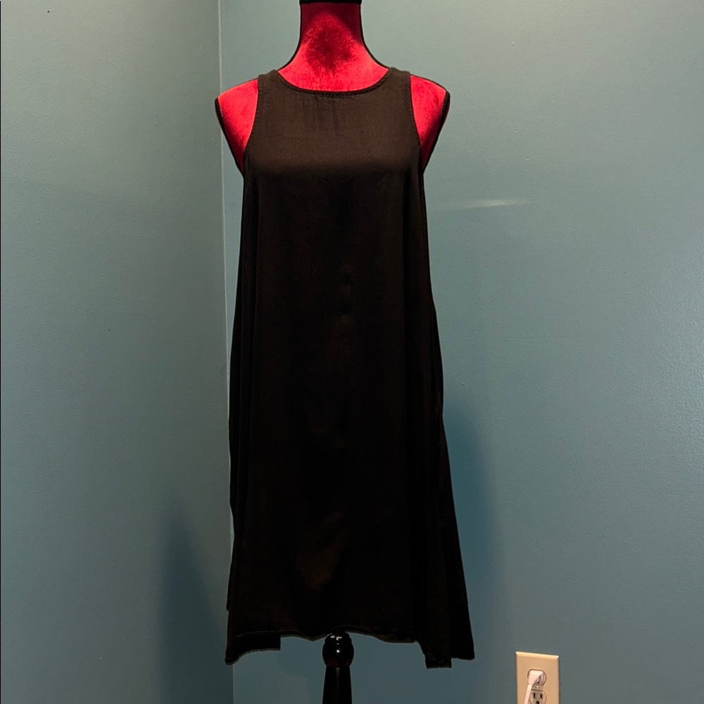 Velvet Heart Elegant Black Sleeveless Dress Size Medium
